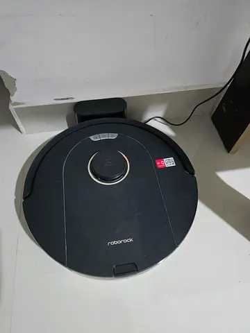 Roborock Q5 pro robot vacuum cleaner - used, working