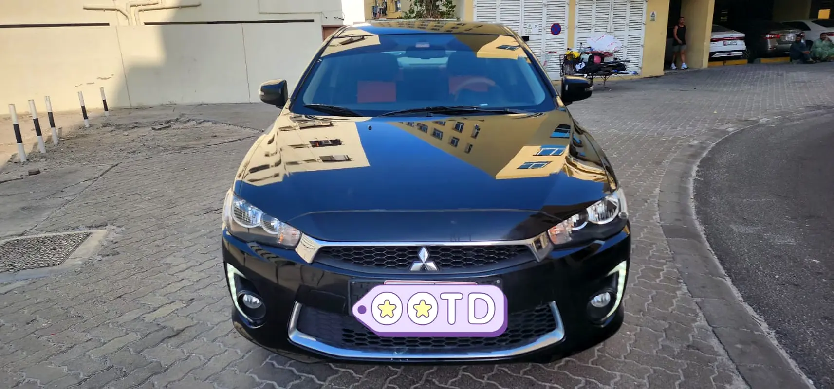 Mitsubishi Lancer 2016 — photo 1 of 13