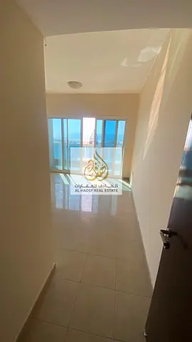 غرفتين وصاله مساحه كبيره مع غرفه غسيل وخزاين فى الحائط  مقابل ابراج عجمان وان