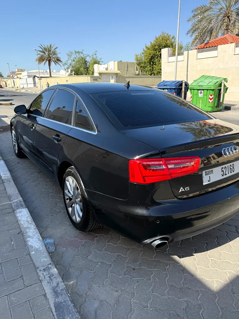 Audi A6 2013 — photo 1 of 9