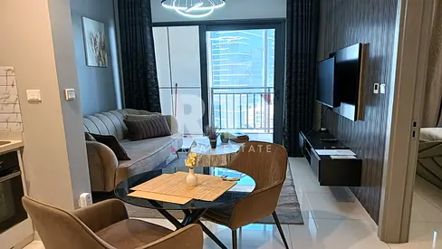 Fully furnished Canal View Ready To Move
