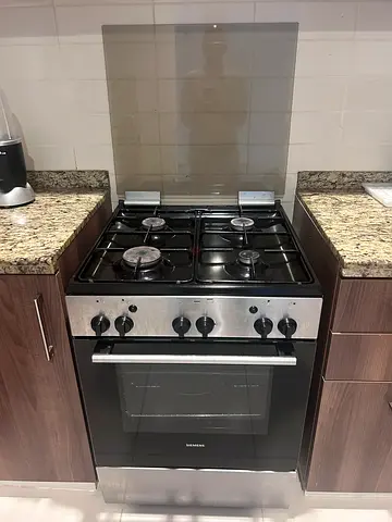 Stainless Steel Built-in Gas Cooker with Oven - Good Condition