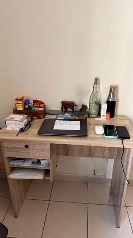 Computer table
