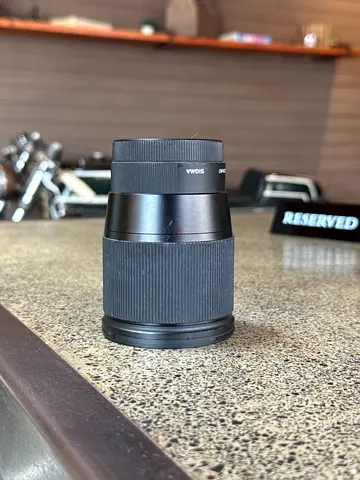 Sigma 16mm F1.4