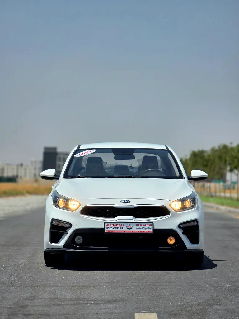 Kia Cerato 2020 — photo 1 of 20