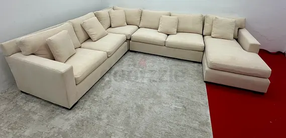 Excellent condition cratebarrel Ushape sofa