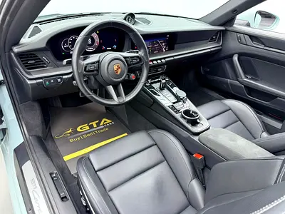 صورة مصغرة 10 لـ 2025 Porsche 911