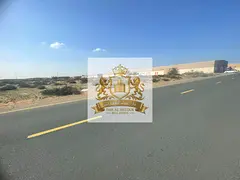 Industrial land for sale in Sharjah / Freehold for Arabs / Usufruct rights for foreigners / Ready fo
