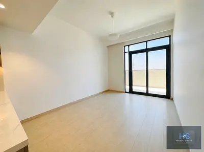 Well-Maintained Terrace Apartment | Chiller Free | Ready to Move In