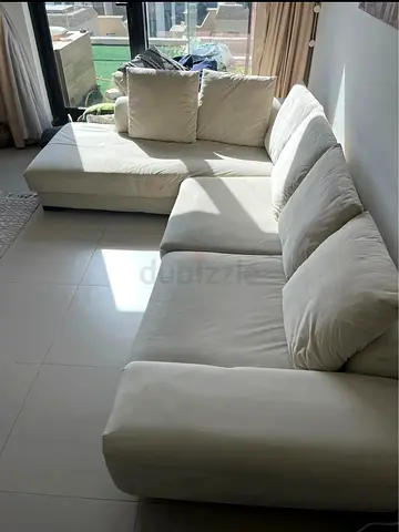 L-Shaped Beige Sofa | 5 Seater Professionally deep cleaned by a cleaning company
