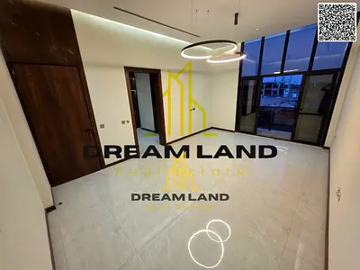 Luxury 3-story townhouse in Al Yasmin, next to Al Hamidiya Park | 5 master bedrooms | Freehold owne