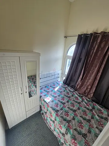 The partition Room available