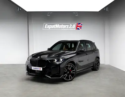 w/ Aero Kit • Delivery Mileage Only • BMW Warranty + Service Contract • GCC