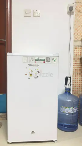 Fridge for sale(super general)
