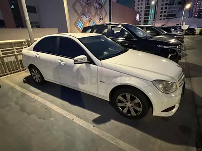Mercedes-Benz C200 | GCC Specs | 2012 | Well Maintained