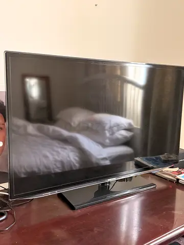 32-43 inch Flat Panel LED TV - Good Condition