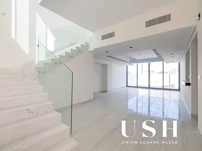 Brand New | Back to Back Unit | Ready to Move in