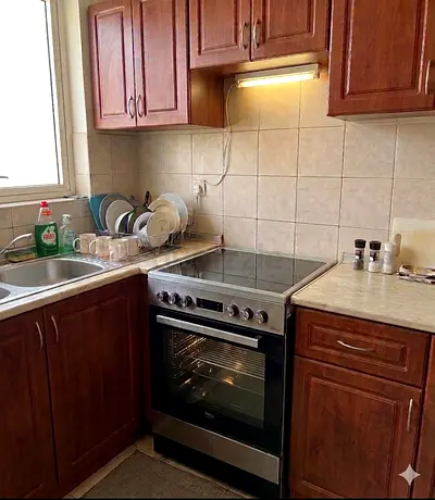 Used freestanding electric oven and cooker in good working condition
