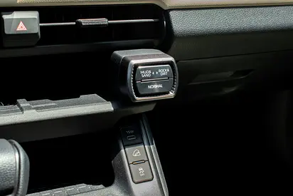 2026 Toyota RAV 4 — фото 16