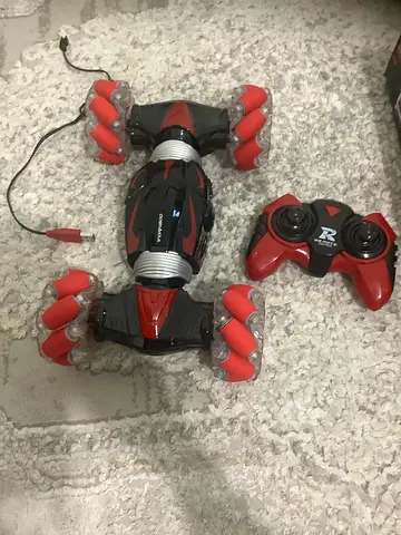 Red rc car
