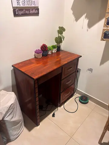 Wooden study table/table