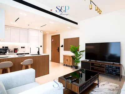 1BR | Nearby Parks | Modern and Luxurious Design | Newly Furnished
