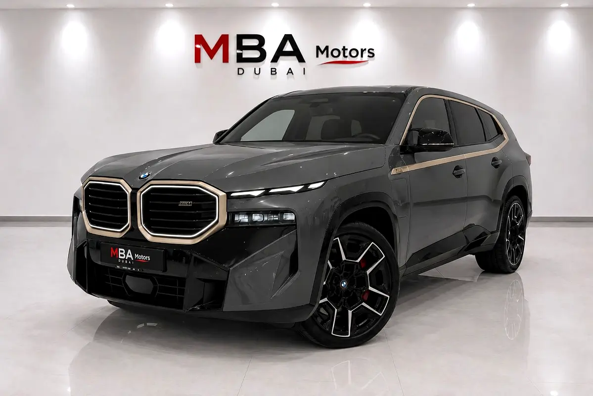 BMW XM 2023 — photo 1 of 10