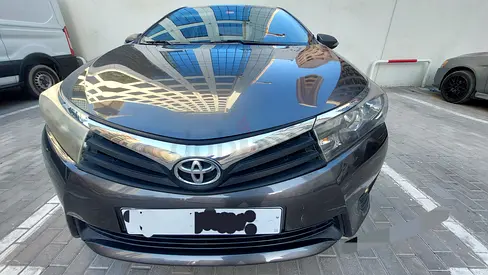 2016 Toyota Corolla SE - Excellent Condition