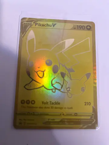 Gold Pikachu V - Celebrations - NM condition