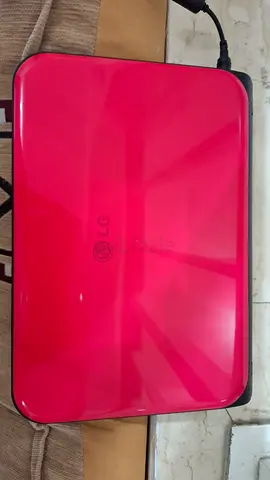 LG red/pink laptop - working condition