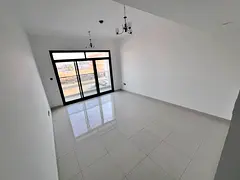 Master room, 2 bathrooms, laundry room, balcony with a view, wall cabinets, central air conditioning