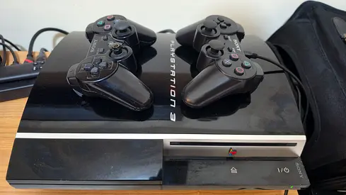 Playstation 3 modded 500 GB with 5 Games library