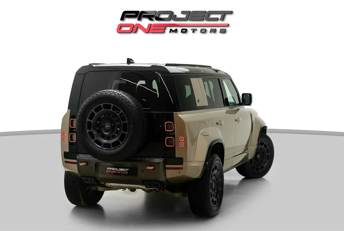 Land Rover Defender 2025