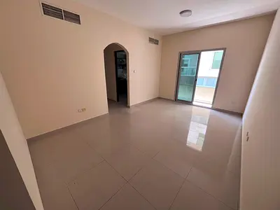 Balcony with excellent views - Fully lit apartment - Prime location close to all services - Easy access to Dubai