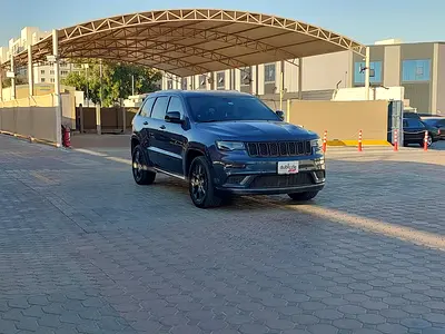 AED 988/month | 2019 Jeep Grand Cherokee  | GCC Specs | Ref#482260