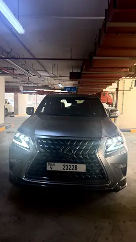 Lexus GX 460 2022 GCC Specs - Pristine Condition under warranty
