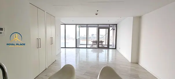 WAKE UP TO CANAL VIEWS|LUXURY WATERFRONT LIVING