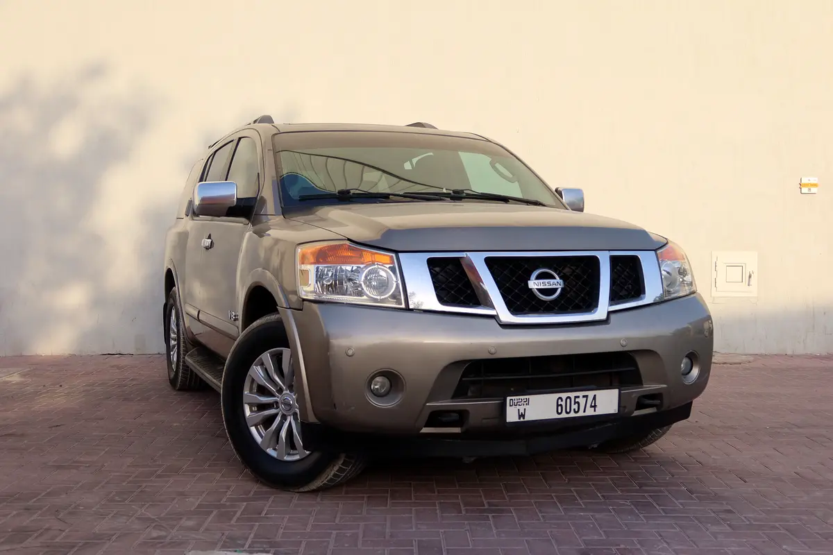 Nissan Armada 2009 — photo 1 of 19