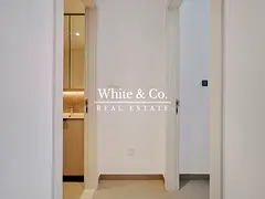 Furnished | Luxury | Open Plan Living |
