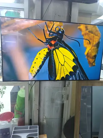 55-inch LED Smart TV in Good Working Condition