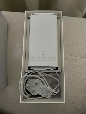 Oppo 5G CPE T1a Sim Router Internet Router