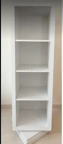 Rotating book shelves