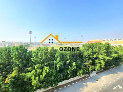 Like New 1BHK Apartment with Open View Balcony\°Parking\°Family Building