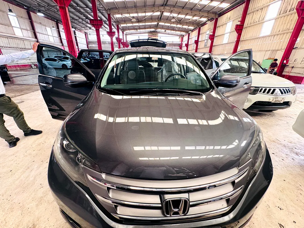 Honda CR-V 2013 — photo 1 of 12