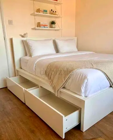 Ikea malam bed with ikea mattress king size 180 x200cm bed