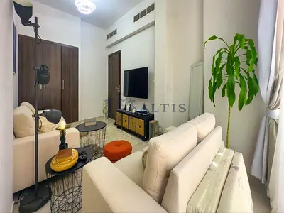 Unfurnished | Upgraded and Modified | Vacant Villa