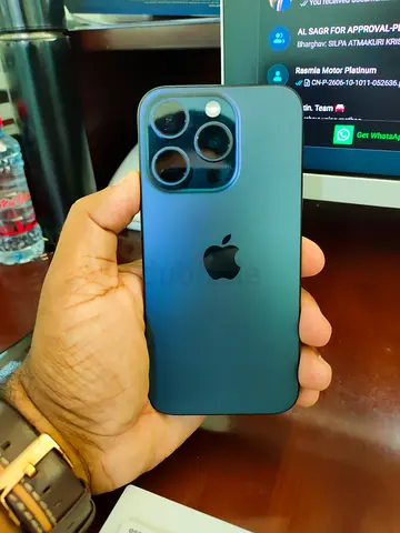 iPhone 15 Pro 256GB - Just Active Condition, Midnight Green