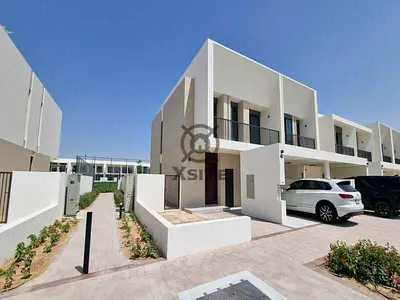 Huge Layout 3 BR + Maid | Unfurnished | Pool View