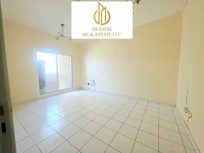 HALL SEPARATE+WITH BALCONY+2BHK WITH 2WASHROOMS