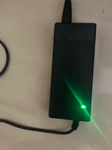 E scooter power adapter / charger with cable - working (green LED)